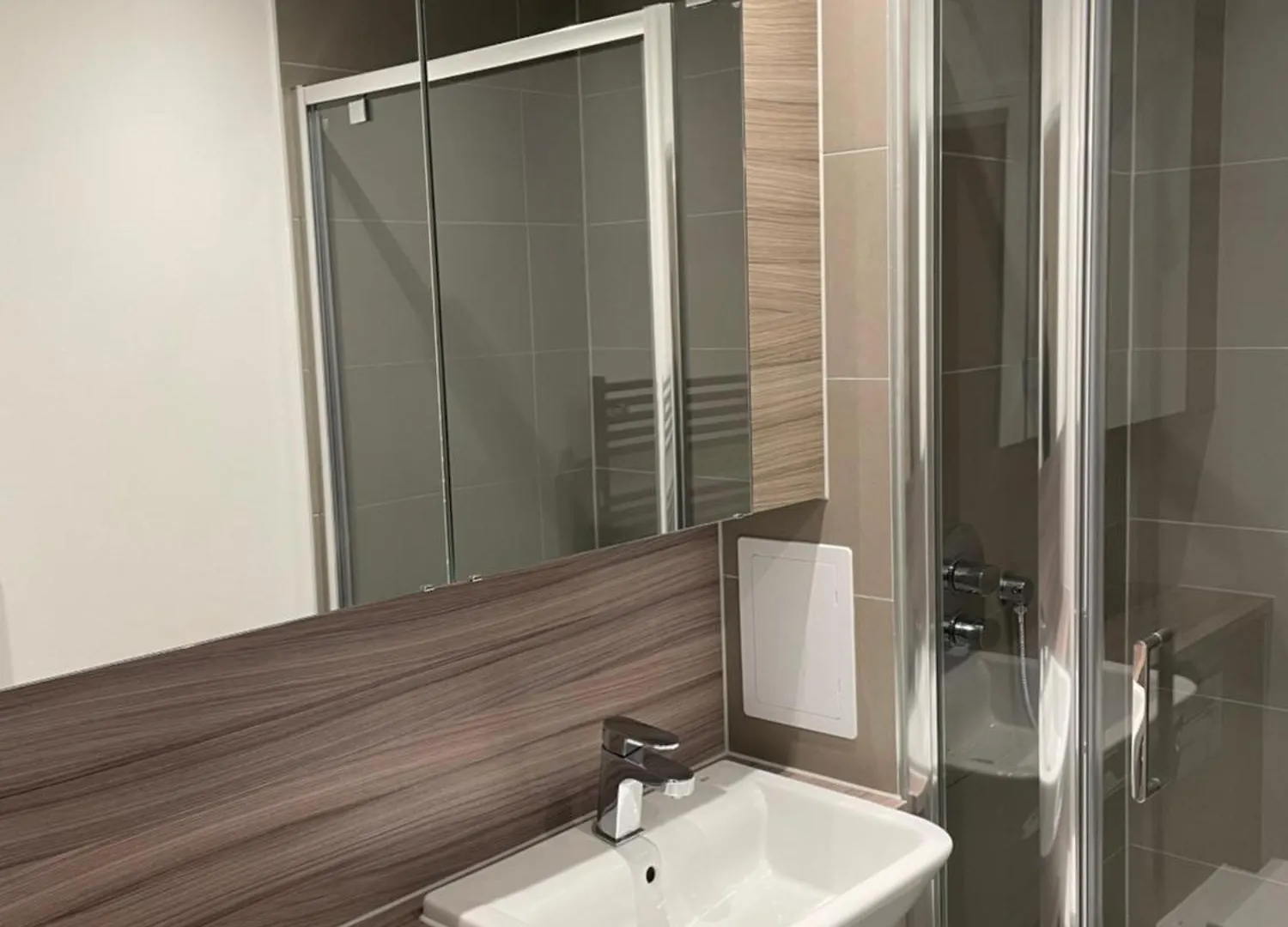 Luxurious 2 Bedroom Apartment Barking