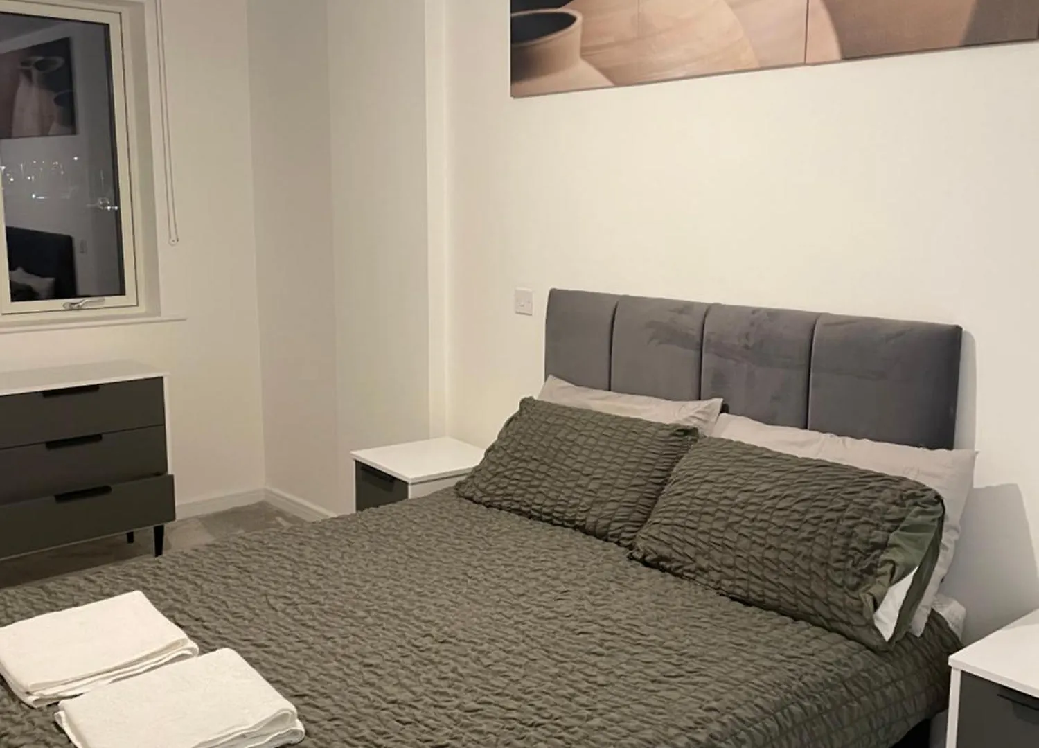 Luxurious 2 Bedroom Apartment Barking